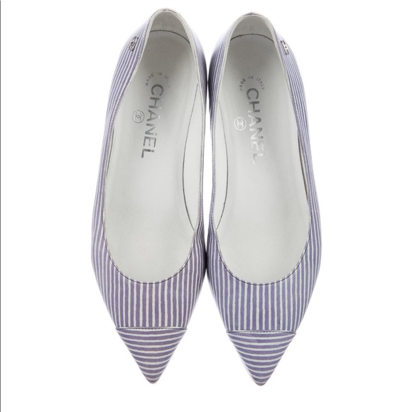 CHANEL Striped CC Logo Ballet Flats - Picture 3 of 5